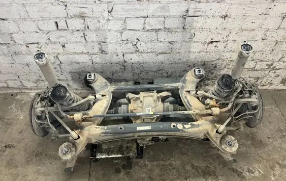 Mercedes-Benz C W205 Rear subframe 2053508909 GD01776