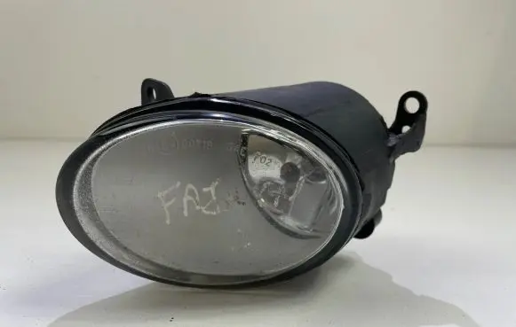 Volkswagen Phaeton Front fog light