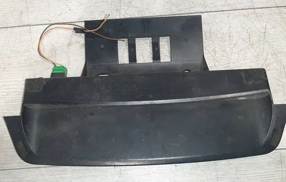 Volvo S80 Third/center stoplight 9483132
