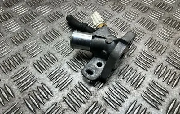 Toyota Auris E180 Engine coolant pipe/hose 