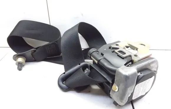 Mercedes-Benz Vaneo W414 Rear seatbelt 4148600685 561009801