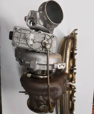 Mercedes-Benz GLE W167 Supercharger A2560905800