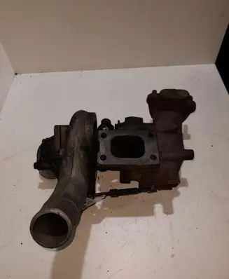 Nissan Terrano Turbo YK00976A 4520472