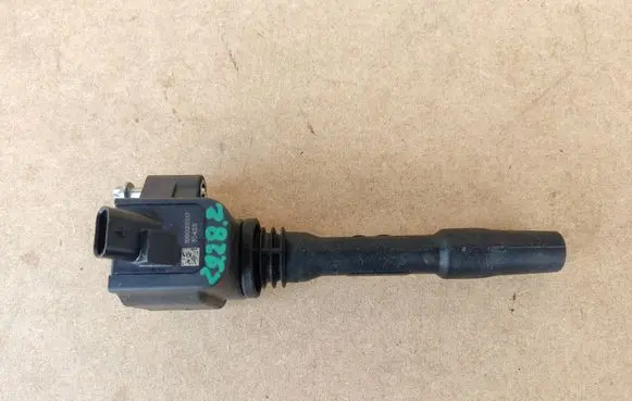 BMW 3 F30 F35 F31 High voltage ignition coil 8678438 12138678438 12138647463