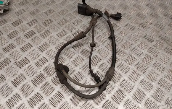 Porsche Panamera (970) Rear ABS sensor wiring 97061274001