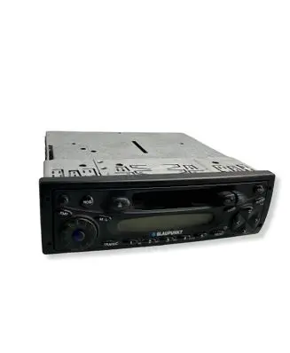 Volkswagen Polo Radio/CD/DVD/GPS head unit 7640125510 4029389 E1021593
