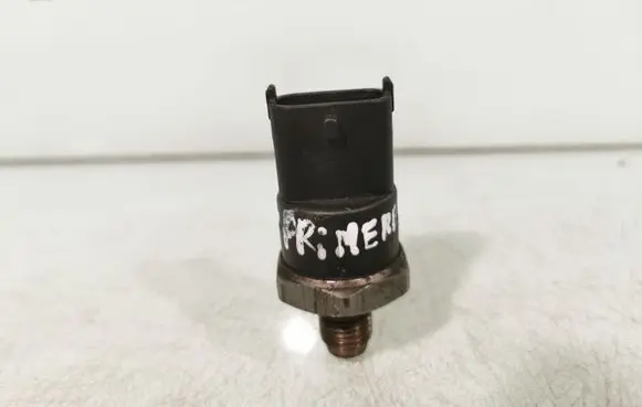 Fuel pressure sensor