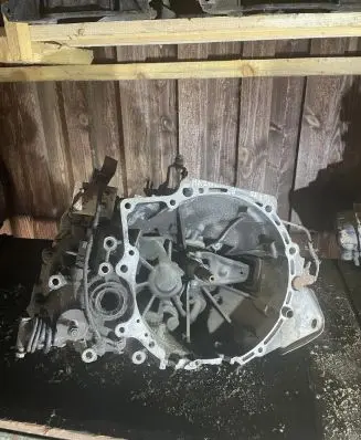 Mazda 626 Manual 5 speed gearbox G560