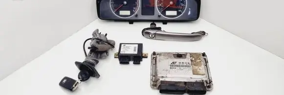Seat Alhambra (Mk1) Engine ECU kit and lock set 038906019BH 0281011199 7M3905869