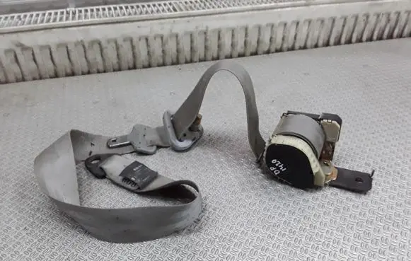 Renault Scenic RX Front seatbelt 33008568