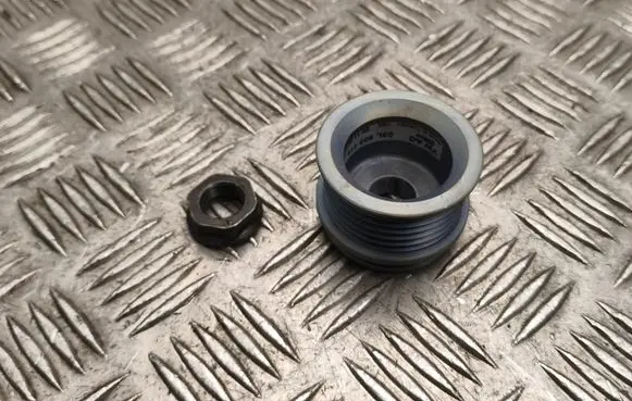 Volkswagen Multivan T6 Water pump pulley 599417