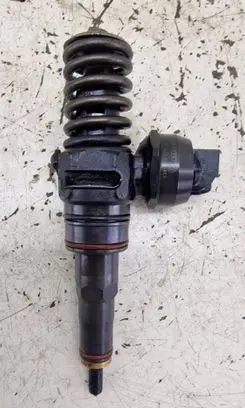 Ford Galaxy Fuel injector 038130073AK