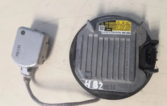 Toyota Verso Headlight ballast module Xenon 0311001060