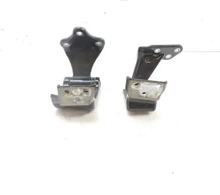 Mercedes-Benz Vito Viano W447 Tailgate/trunk/boot hinge A4477407600 A4477400337