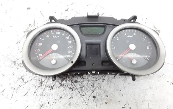 Renault Megane II Speedometer (instrument cluster) 8200364015