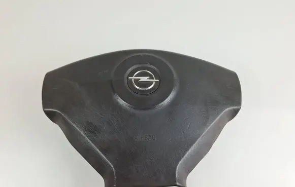 Opel Vivaro Steering wheel airbag 8200676902C 8200676902