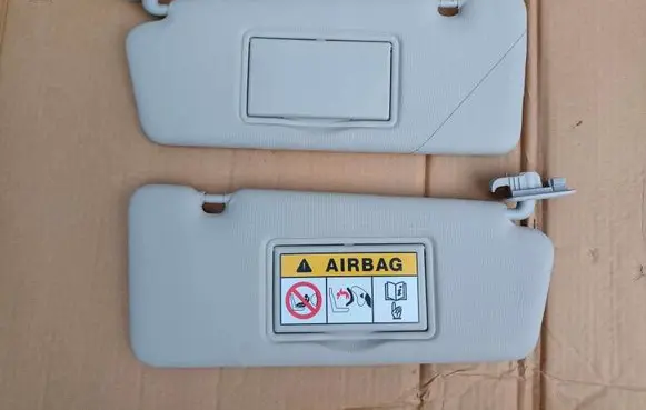 Renault Clio IV Sun visor