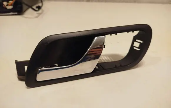 Skoda Fabia Mk1 (6Y) Front door interior handle 6Y0837247