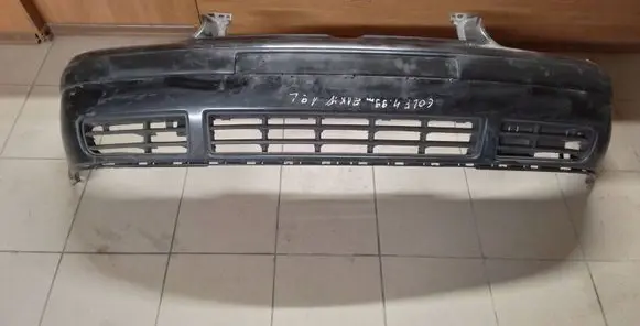Volkswagen Golf IV Front bumper