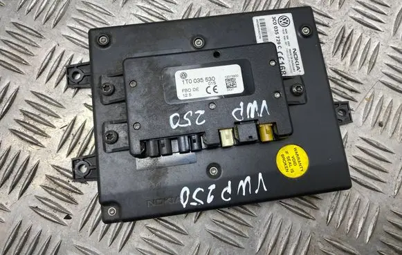Volkswagen PASSAT B6 Phone control unit/module 3C0035729C 0523499