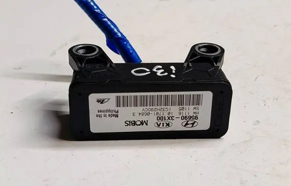 Hyundai i30 ESP acceleration yaw rate sensor 956903X100 1G32H290CV 10170106843
