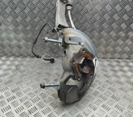 Porsche Taycan 9J1 Front wheel hub 9J0407245 9J1317C