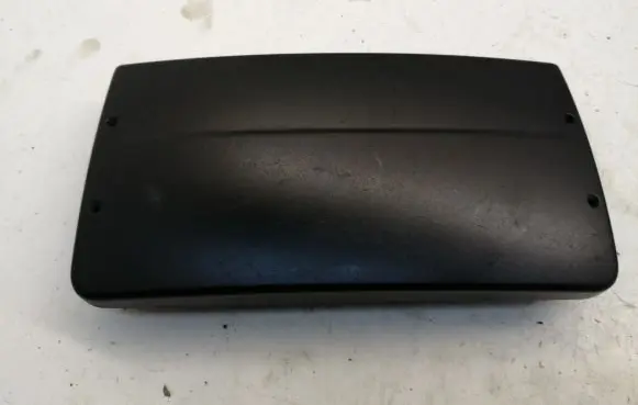 Radio/GPS head unit trim