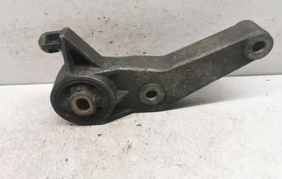 Opel Corsa D Gearbox mount 9227883