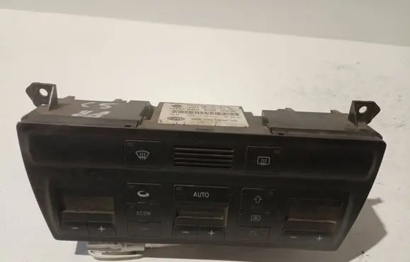 Audi A6 S6 C5 4B Climate control unit 4B0820043F 5HB00760400 D550000
