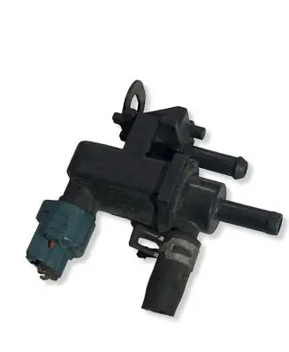 Toyota Corolla Verso AR10 Turbo solenoid valve 9008091231