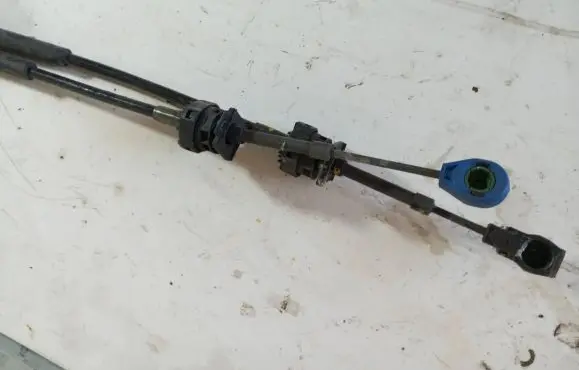 Toyota Corolla Verso AR10 Gear shift cable linkage