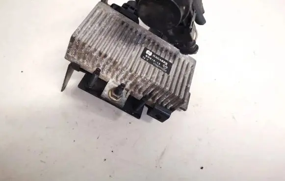 Renault Scenic I Glow plug pre-heat relay 7700111525