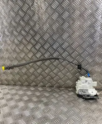 Audi Q5 SQ5 Front door lock 8J1837016E