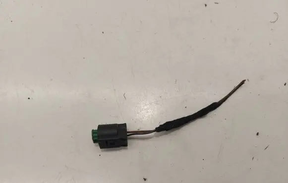 Volkswagen Touran II Other wiring loom 8E0973202
