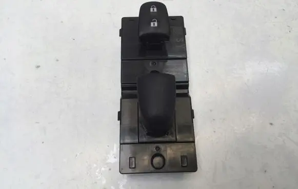 Nissan Juke II F16 Electric window control switch SY201203SD1