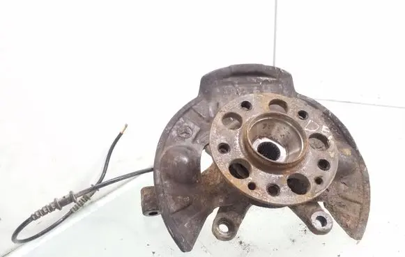 Mercedes-Benz A W168 Front wheel hub spindle knuckle