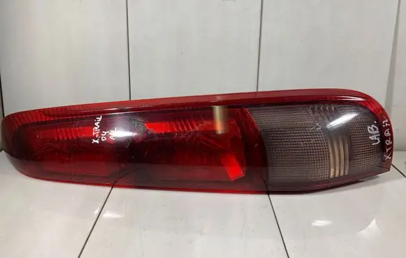 Nissan X-Trail T30 Rear/tail lights 4913