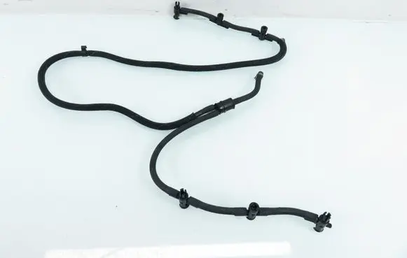Porsche Cayenne (92A) Fuel injector supply line/pipe 059130218AD