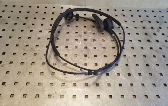Engine bonnet (hood) release handle