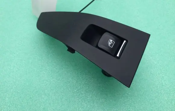 BMW X5 G05 Electric window control switch 51417465930 7465930