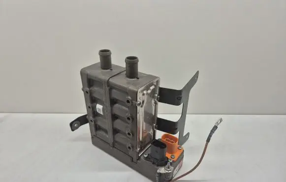 Porsche Cayenne (92A) Electric engine pre-heating system (optional) 12E963231F 710300380700