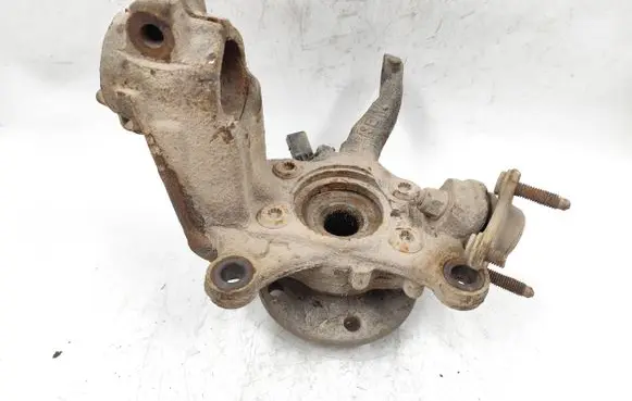 Volkswagen Touran I Front wheel hub 7H0927804