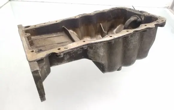 Opel Astra H Oil sump 9128621