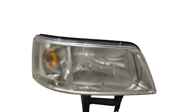 Volkswagen Transporter - Caravelle T5 Headlight/headlamp 20A467B