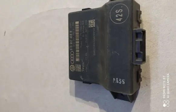 Audi A4 S4 B8 8K Gateway control module 8T0907468H