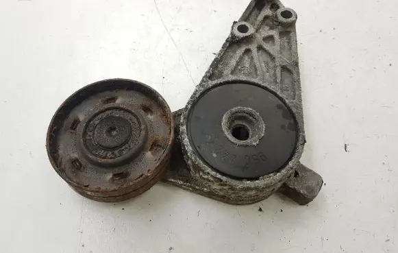 Volkswagen PASSAT B5 Alternator belt tensioner 950442