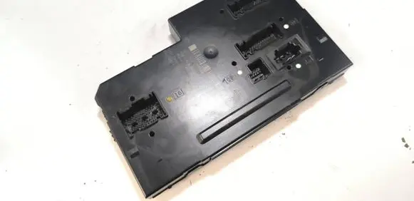 Mercedes-Benz E W212 SAM control unit 2129012304 5DK00962088 2129060005