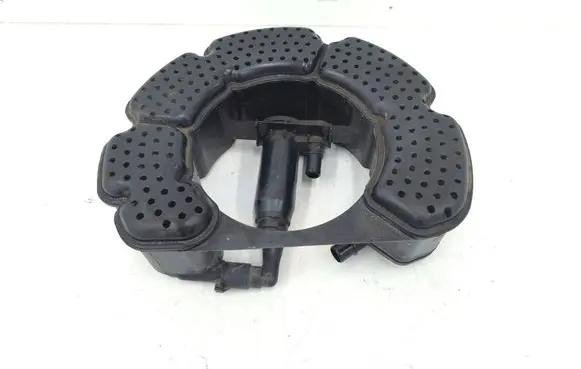 Volkswagen Jetta VI Active carbon filter fuel vapour canister 1K0201797B