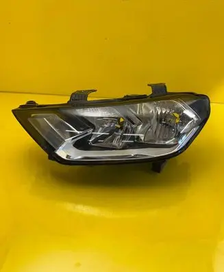 Audi A1 Headlight/headlamp 82A941003