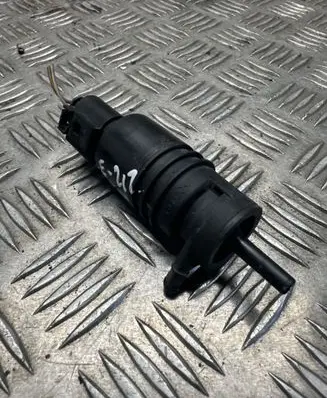 Mercedes-Benz E W212 Windscreen/windshield washer pump 2218690121 3028232 43127B